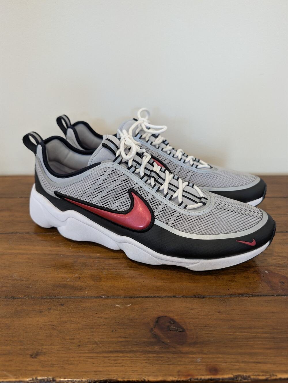 Size 13 - Mens Nike Air Zoom Spiridon Silver Red